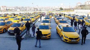 Taksi Şoförleri İşçi Midir? İşçilik Alacaklarından Yararlanabilirler Mi?
